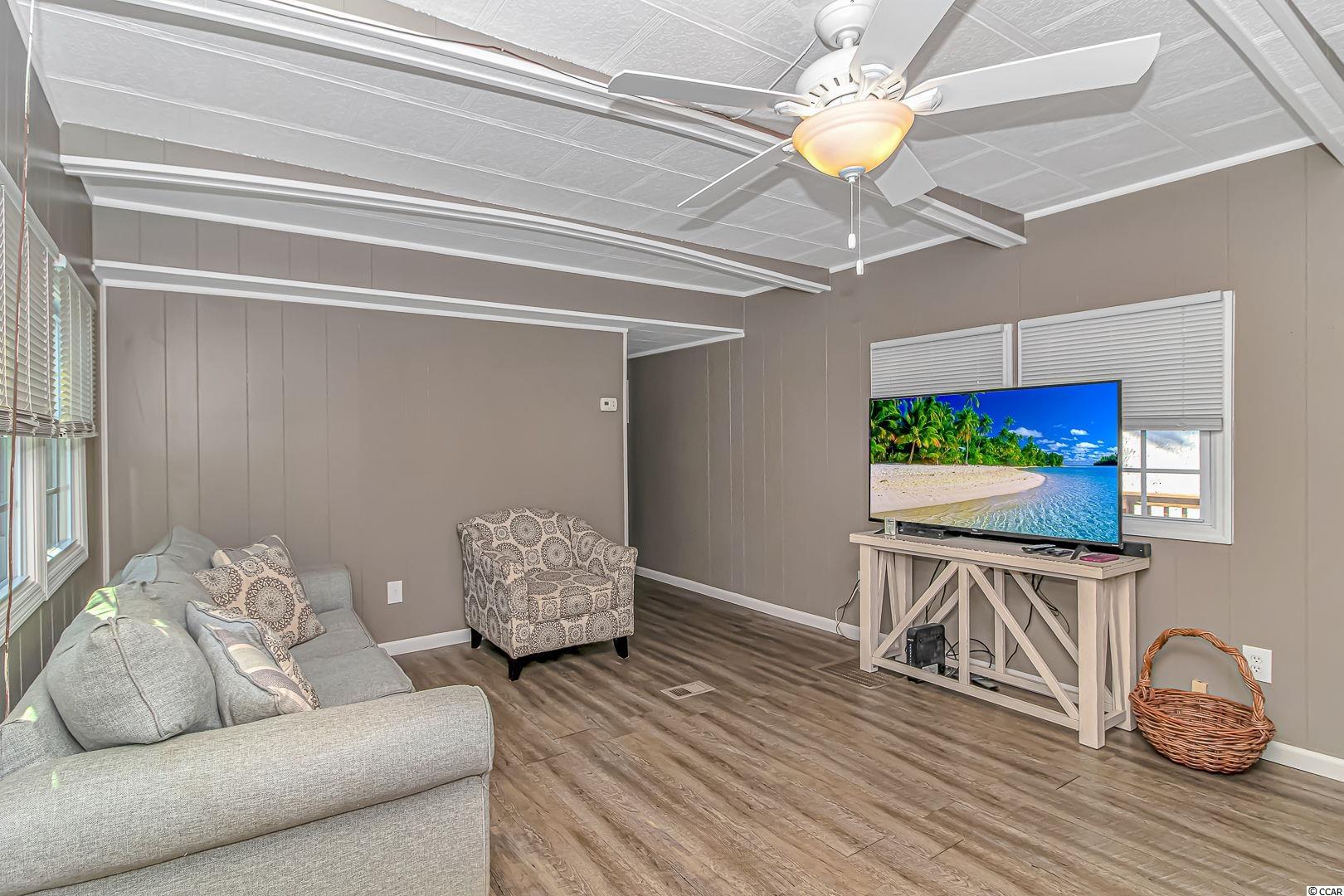 84 Beacon Court Murrells Inlet, SC 29576 - Photo 4 of 18 Gallery Image 4