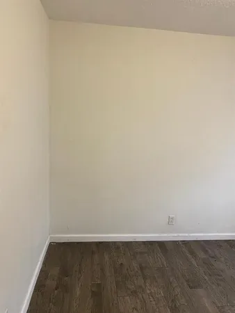 $720 | 1300 North Walnut Avenue, Friona, TX 79035