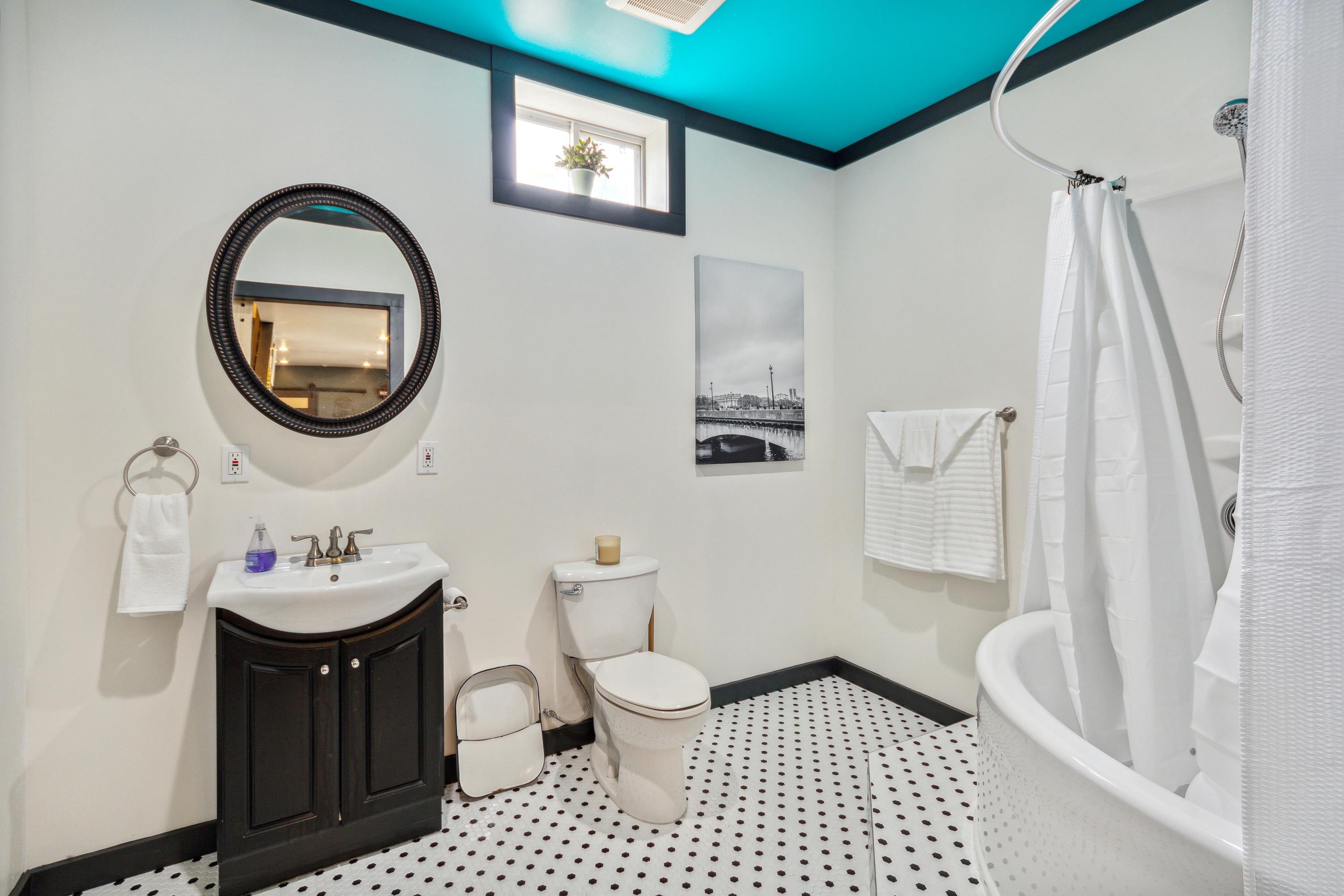 2979 Genesee Road Jonesville, MI 49250 - Photo 40 of 52 37