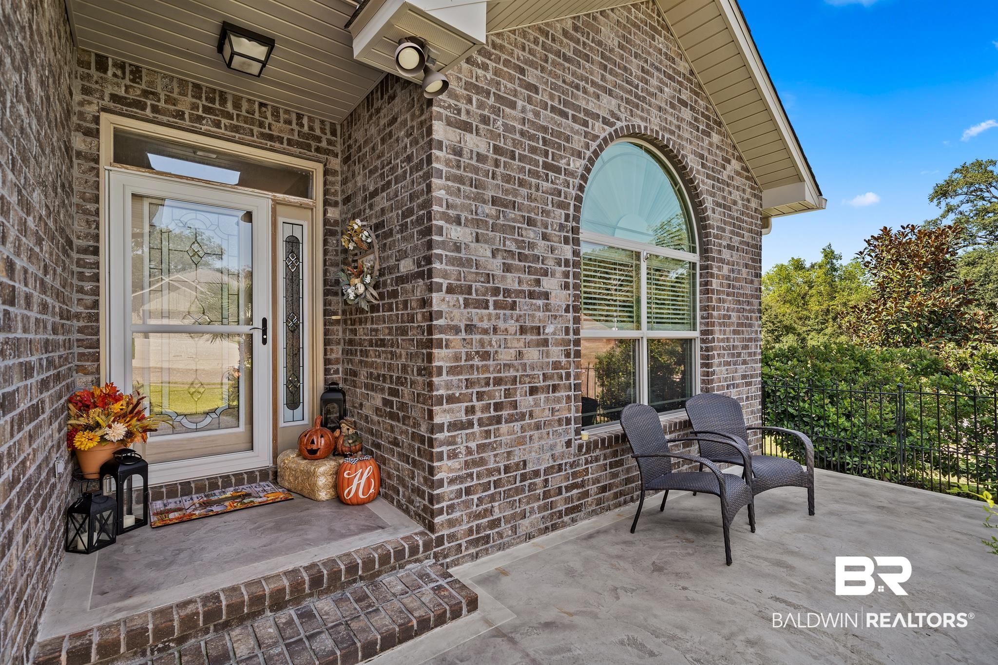 22665 Nana Loop West Silverhill, AL 36576 - Photo 4 of 25 Front Porch and Patio