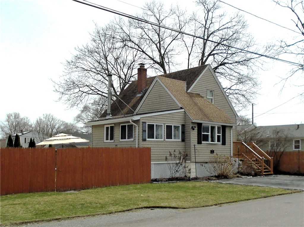 40 Arlee Street Warwick, RI 02889 - Photo 2 of 28 Exterior Front