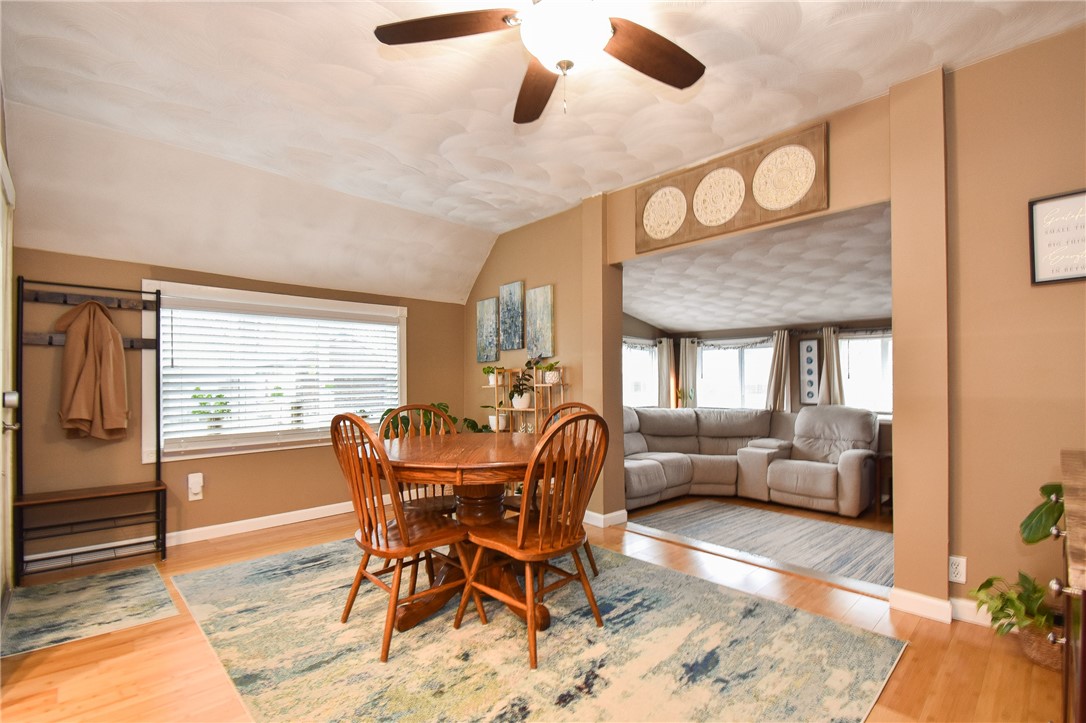 40 Arlee Street Warwick, RI 02889 - Photo 4 of 28 Dining room and living room