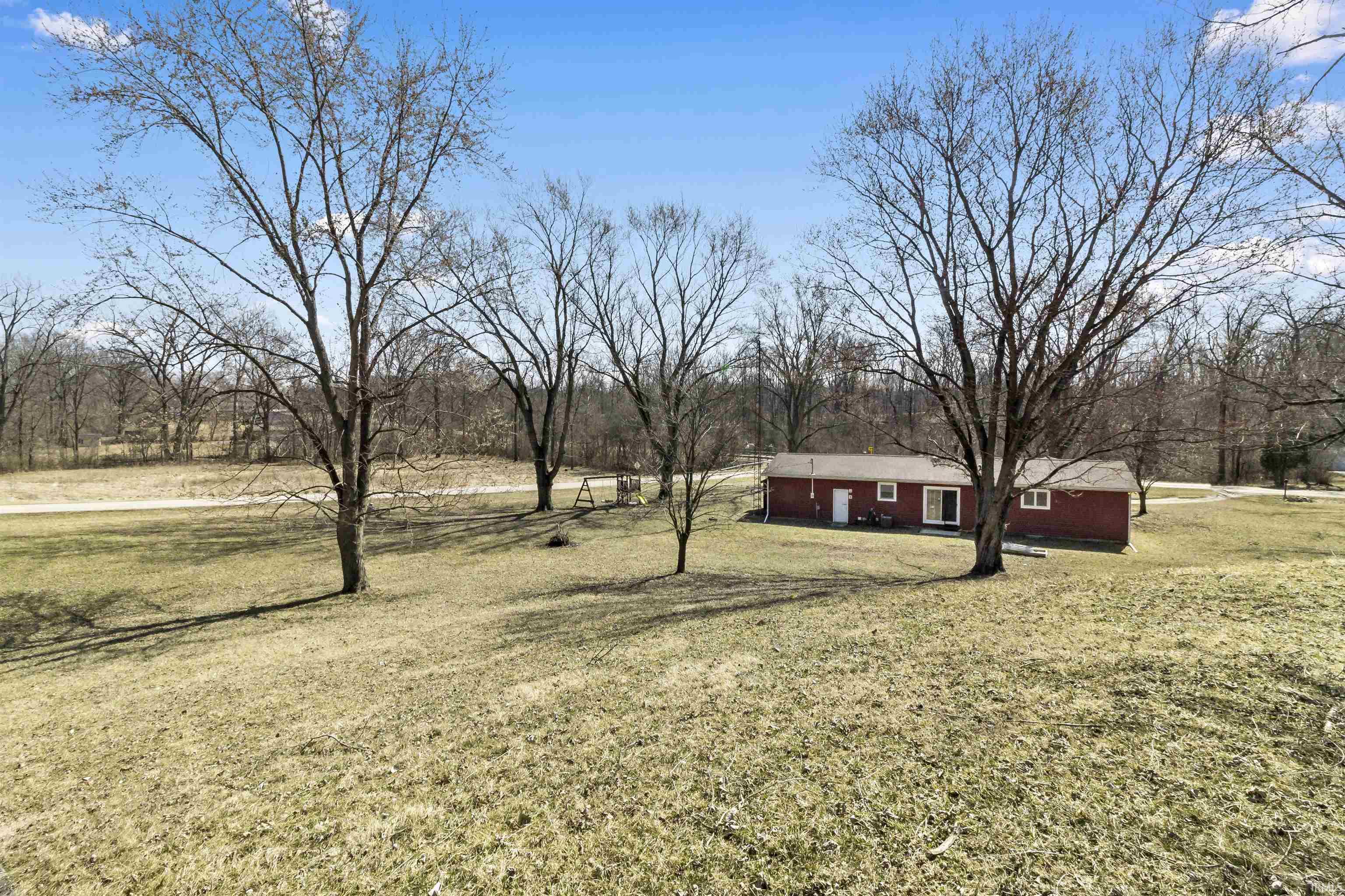 1715 East Bocock Road Marion, IN 46952 - Photo 21 of 25 Gallery Image 21