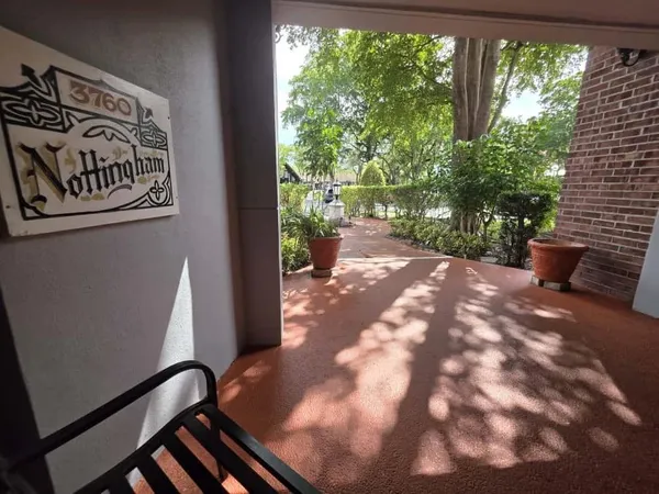 $150,000 | 3760 Inverrary Drive, Unit 3N, Lauderhill, FL 33319