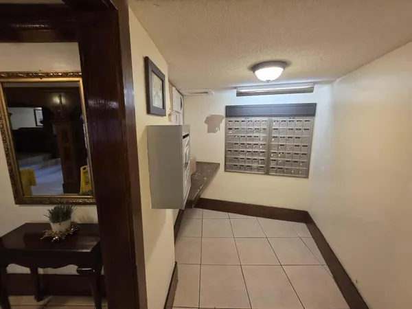 $150,000 | 3760 Inverrary Drive, Unit 3N, Lauderhill, FL 33319