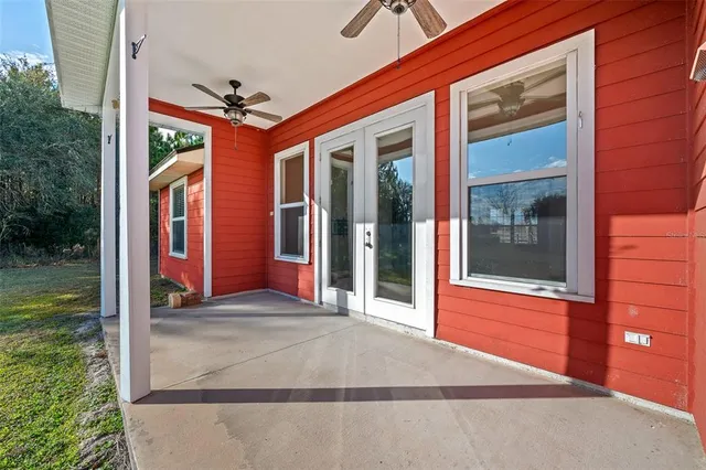 a view of front door and porch