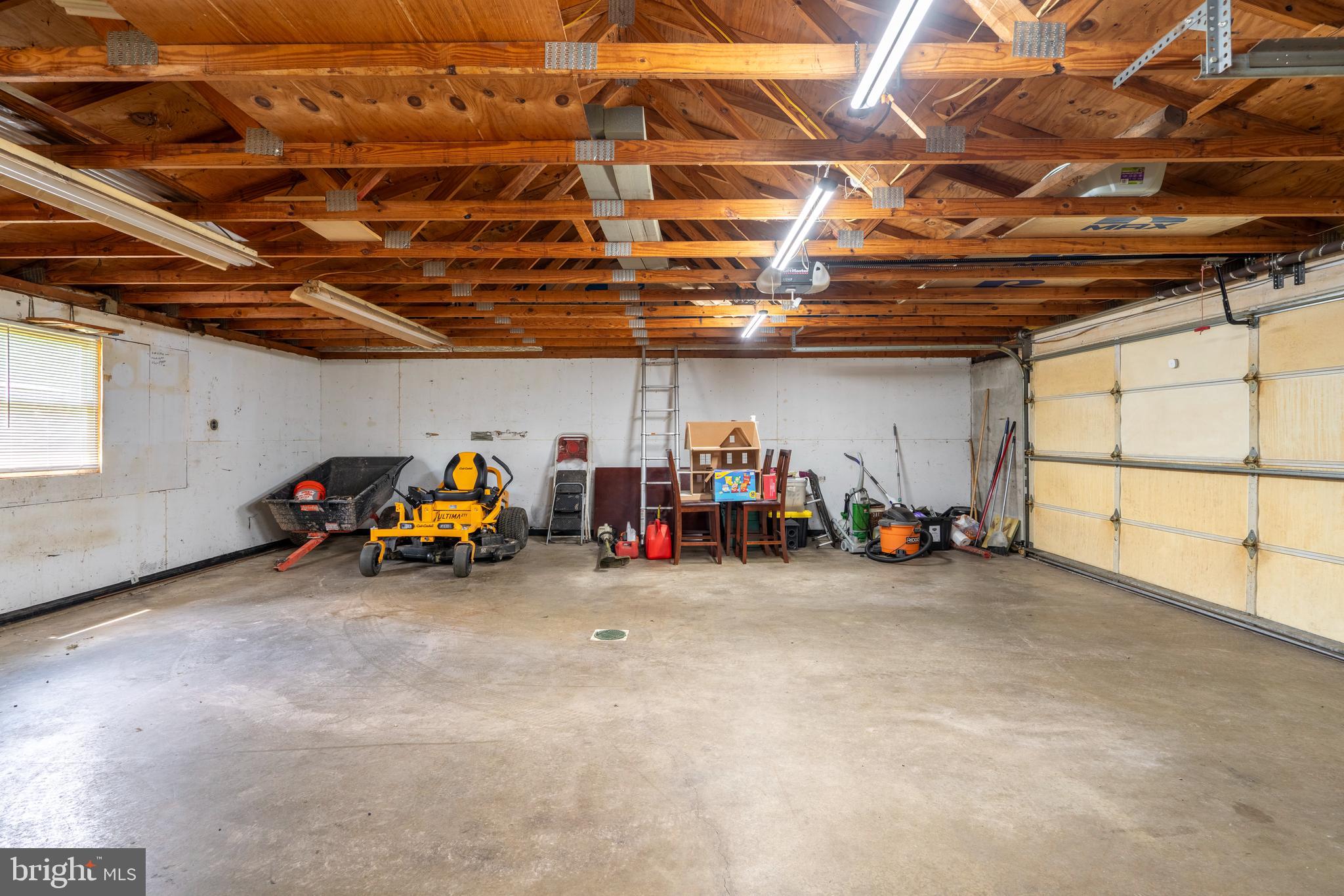 3211 Hillegass Road Pennsburg, PA 18073 - Photo 29 of 40