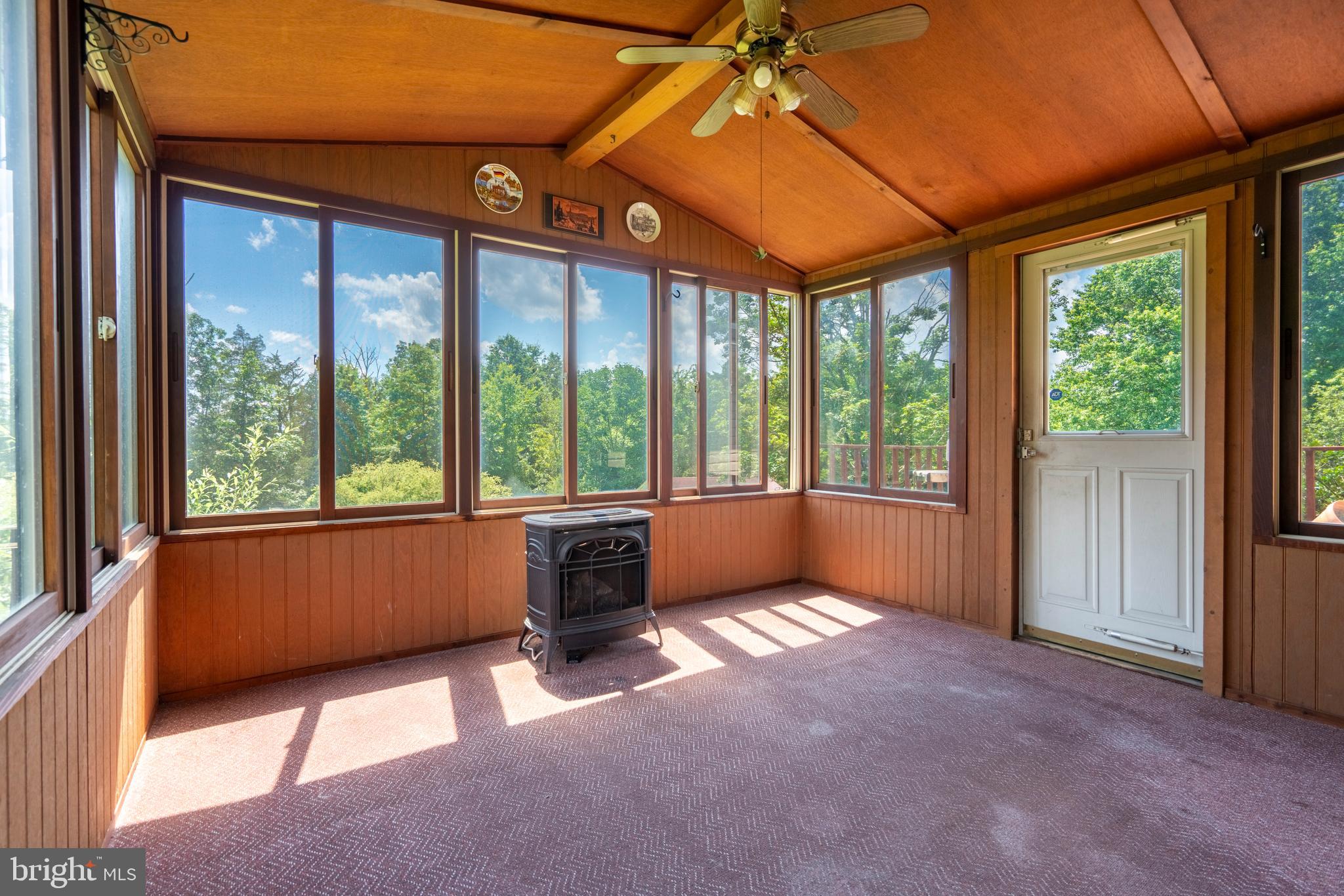 3211 Hillegass Road Pennsburg, PA 18073 - Photo 9 of 40