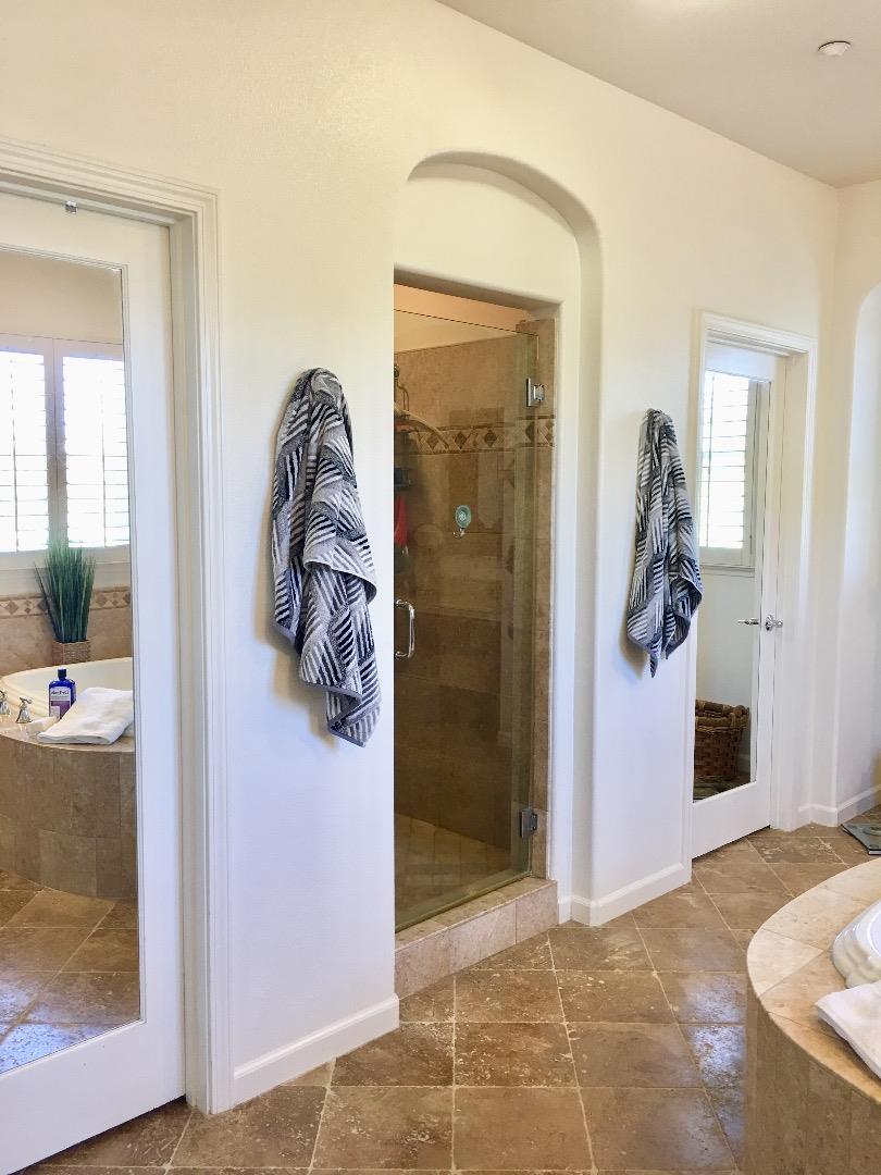 7512 Strath Place Gilroy, CA 95020 - Photo 15 of 33 Gallery Image 15