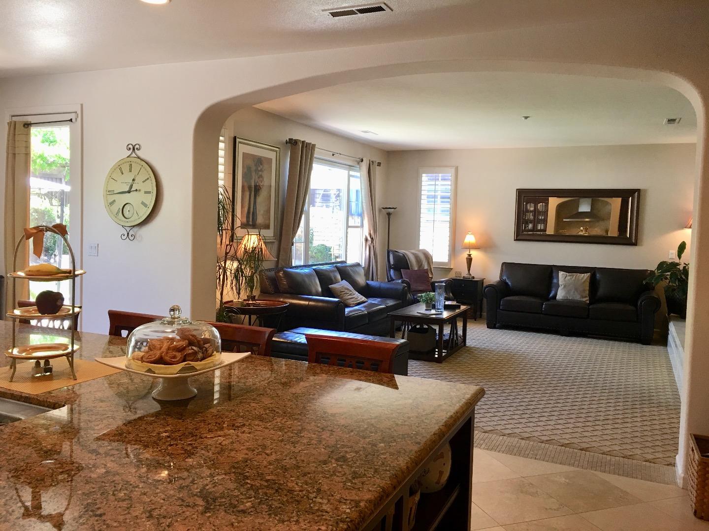 7512 Strath Place Gilroy, CA 95020 - Photo 25 of 33 Gallery Image 25