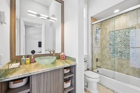 $9,975,000 | 4216 Intracoastal Drive, Highland Beach, FL 33487