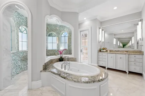 $9,975,000 | 4216 Intracoastal Drive, Highland Beach, FL 33487