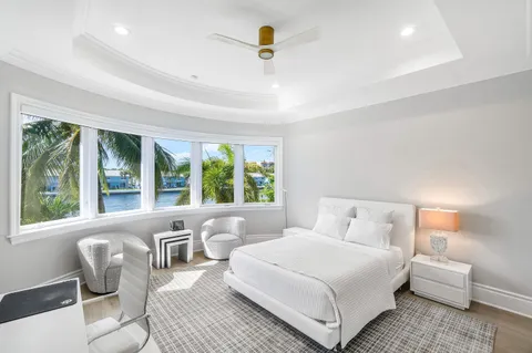 $9,975,000 | 4216 Intracoastal Drive, Highland Beach, FL 33487