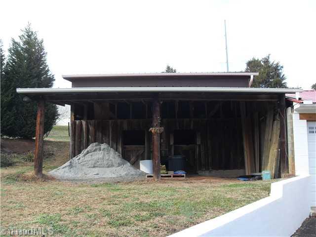 1943 Tyro Road Lexington, NC 27295 - Photo 3 of 16 Stable/Barn.