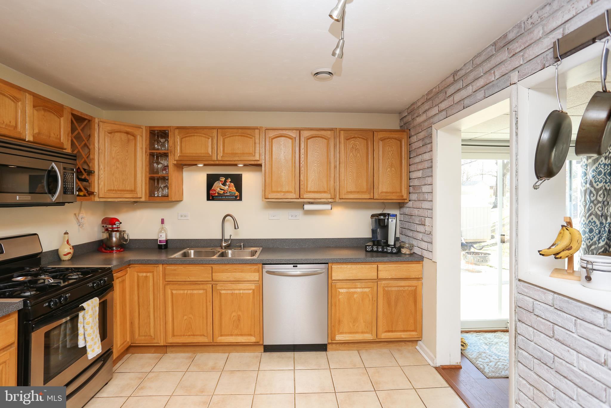 5911 Oakland Road Halethorpe, MD 21227 - Photo 15 of 38 Gallery Image 15