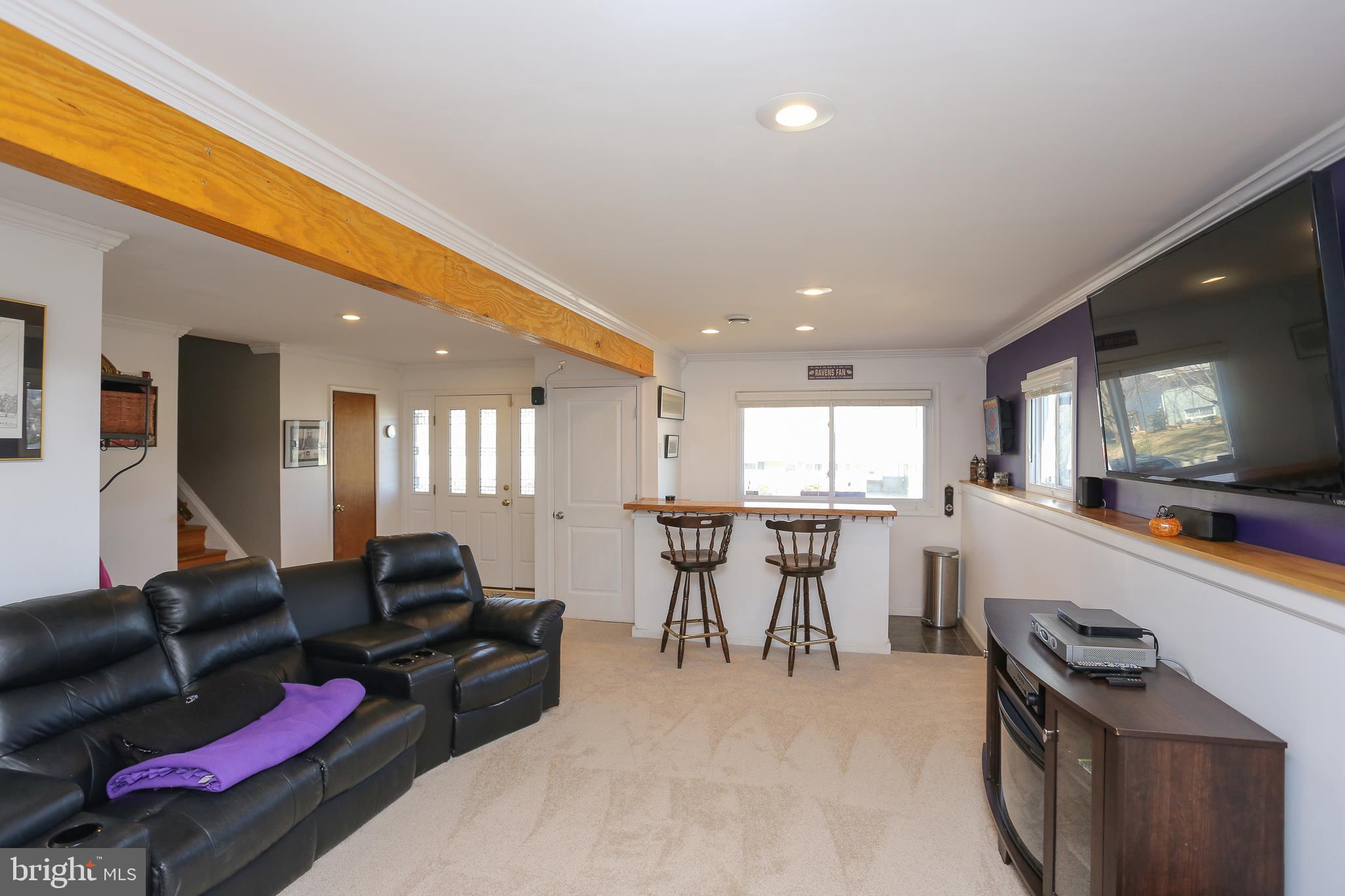 5911 Oakland Road Halethorpe, MD 21227 - Photo 5 of 38 Den