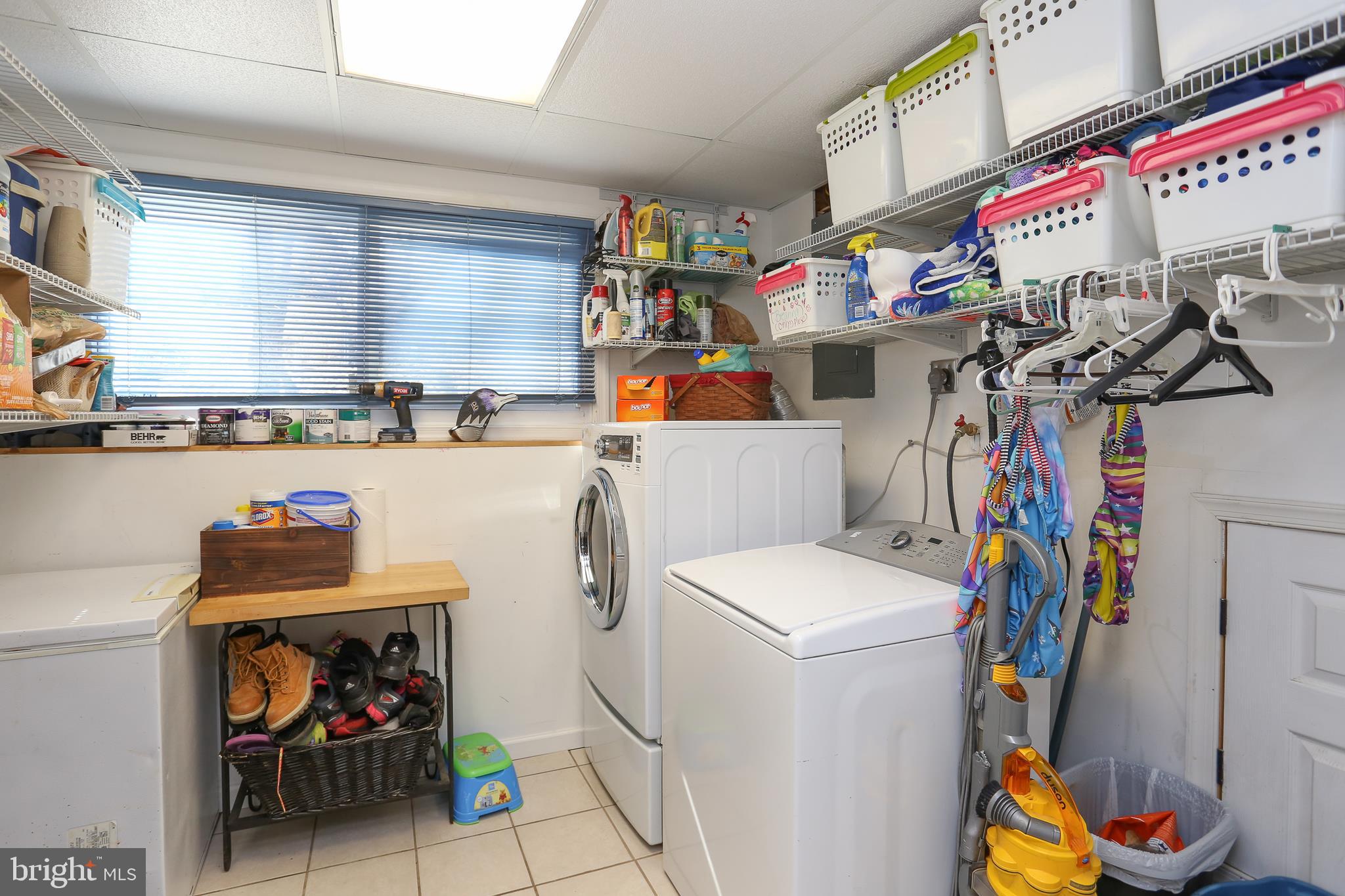 5911 Oakland Road Halethorpe, MD 21227 - Photo 8 of 38 Laundry room