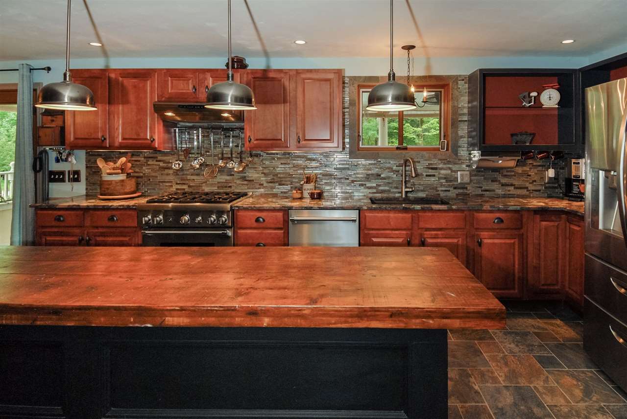181 Stagecoach Road Barrington, NH 03825 - Photo 7 of 40