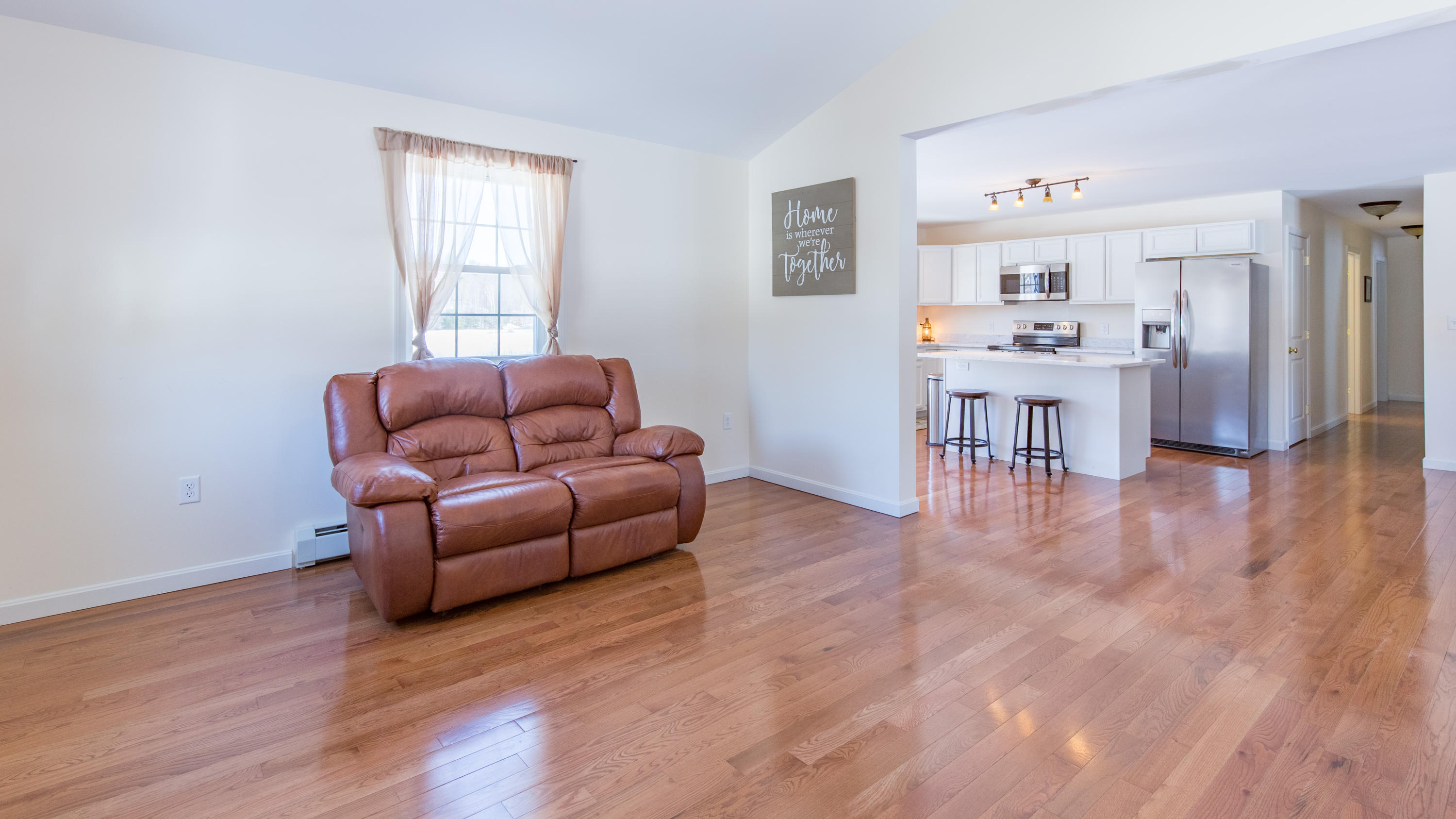87 Pipeline Road Windham, ME 04062 - Photo 21 of 42 87 Pipeline Raymond - Interior-15