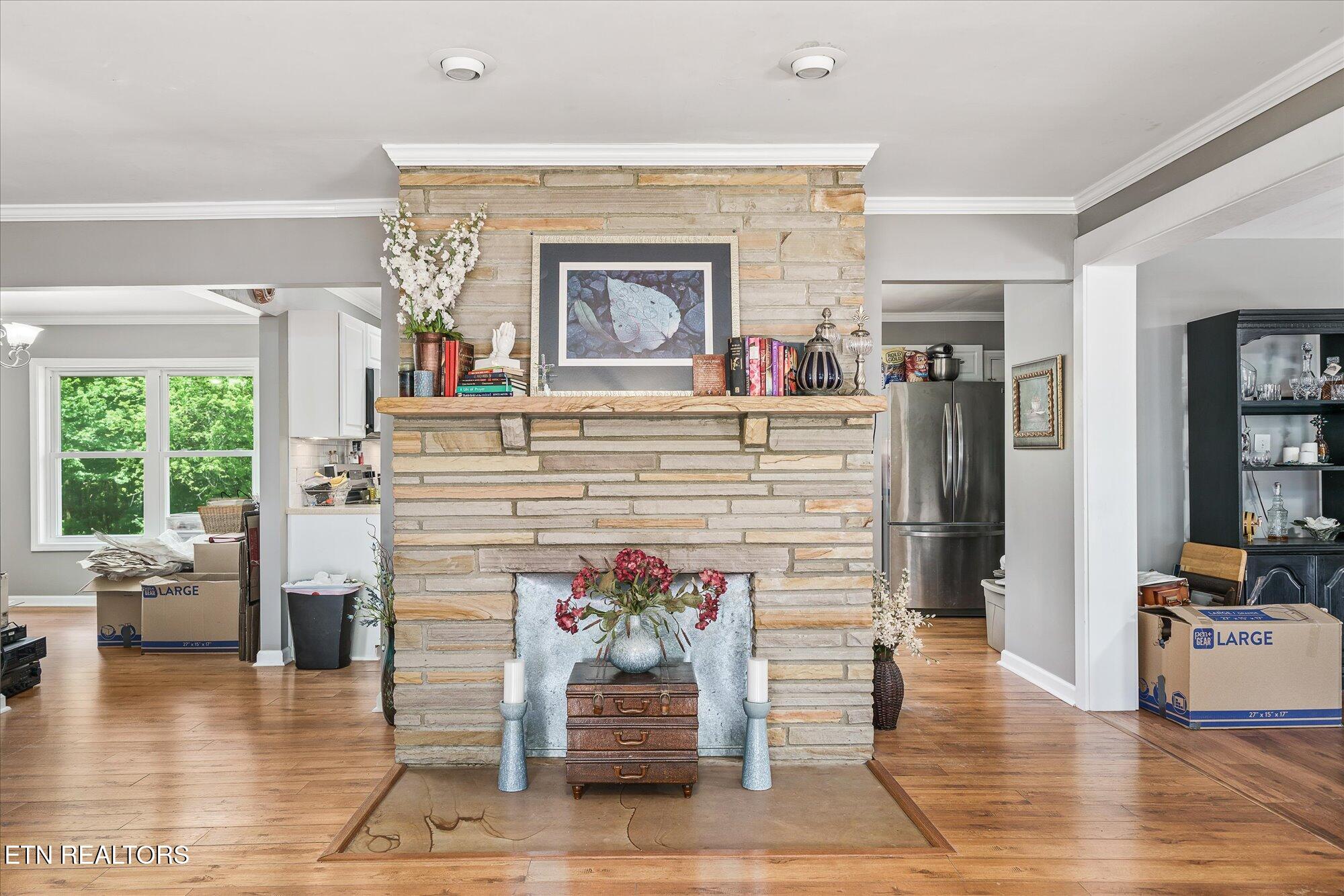 3710 Lantana Road Crossville, TN 38572 - Photo 5 of 36 Living Room
