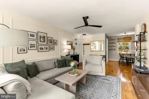 $575,000 | 3251 South Stafford Street, Unit A2, Arlington, VA 22206