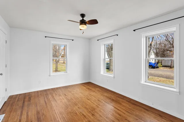 $187,400 | 1207 Desoto Avenue North, Glencoe, MN 55336