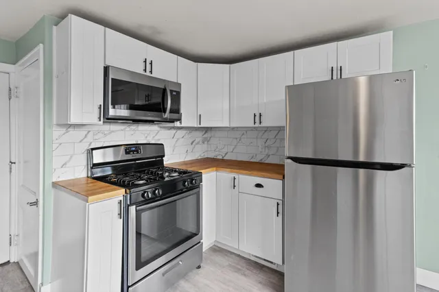 $187,400 | 1207 Desoto Avenue North, Glencoe, MN 55336