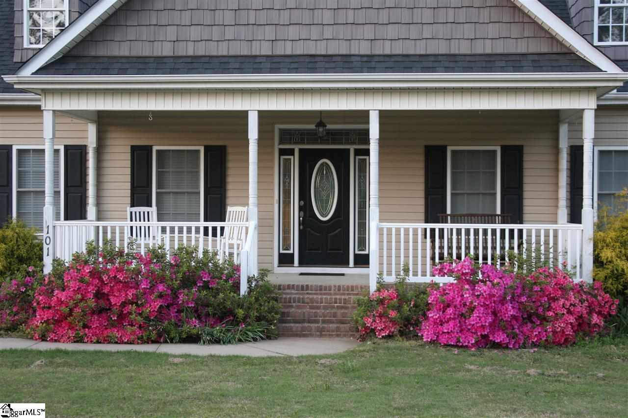 101 Old Locust Hill Road Taylors, SC 29687 - Photo 2 of 25 Gallery Image 2