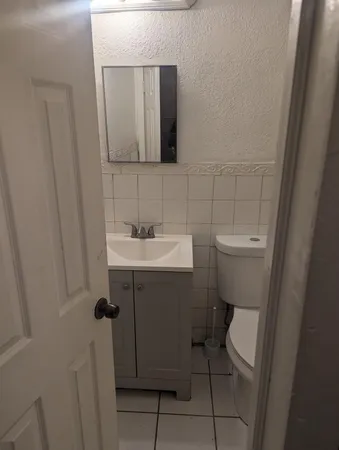 $1,600 | 2670 Northwest 10th Street, Unit 6, Pompano Beach, FL 33069