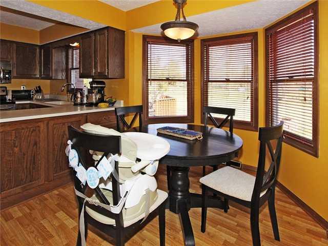 816 Bennett Road Carmel, IN 46032 - Photo 4 of 12 Gallery Image 4