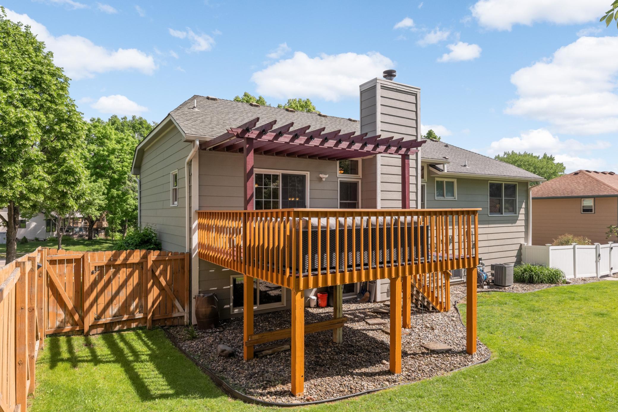 12769 Diamond Path Apple Valley, MN 55124 - Photo 27 of 33