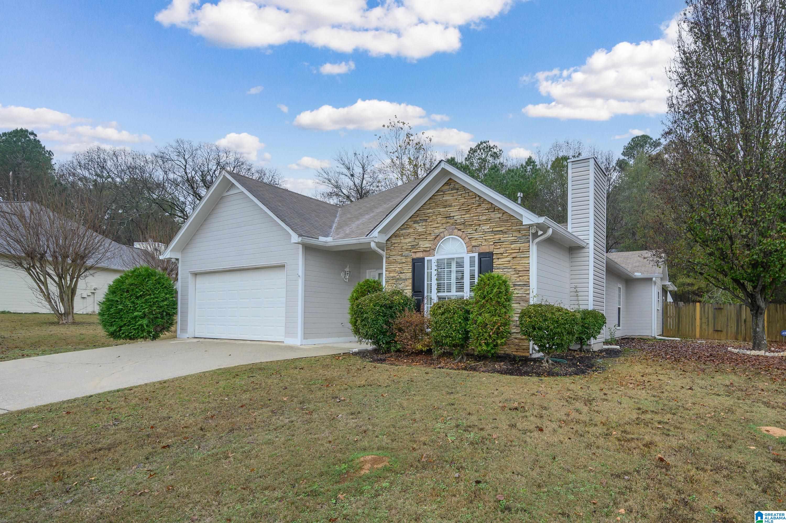 148 Stonehaven Drive Pelham, AL 35124 - Photo 2 of 40