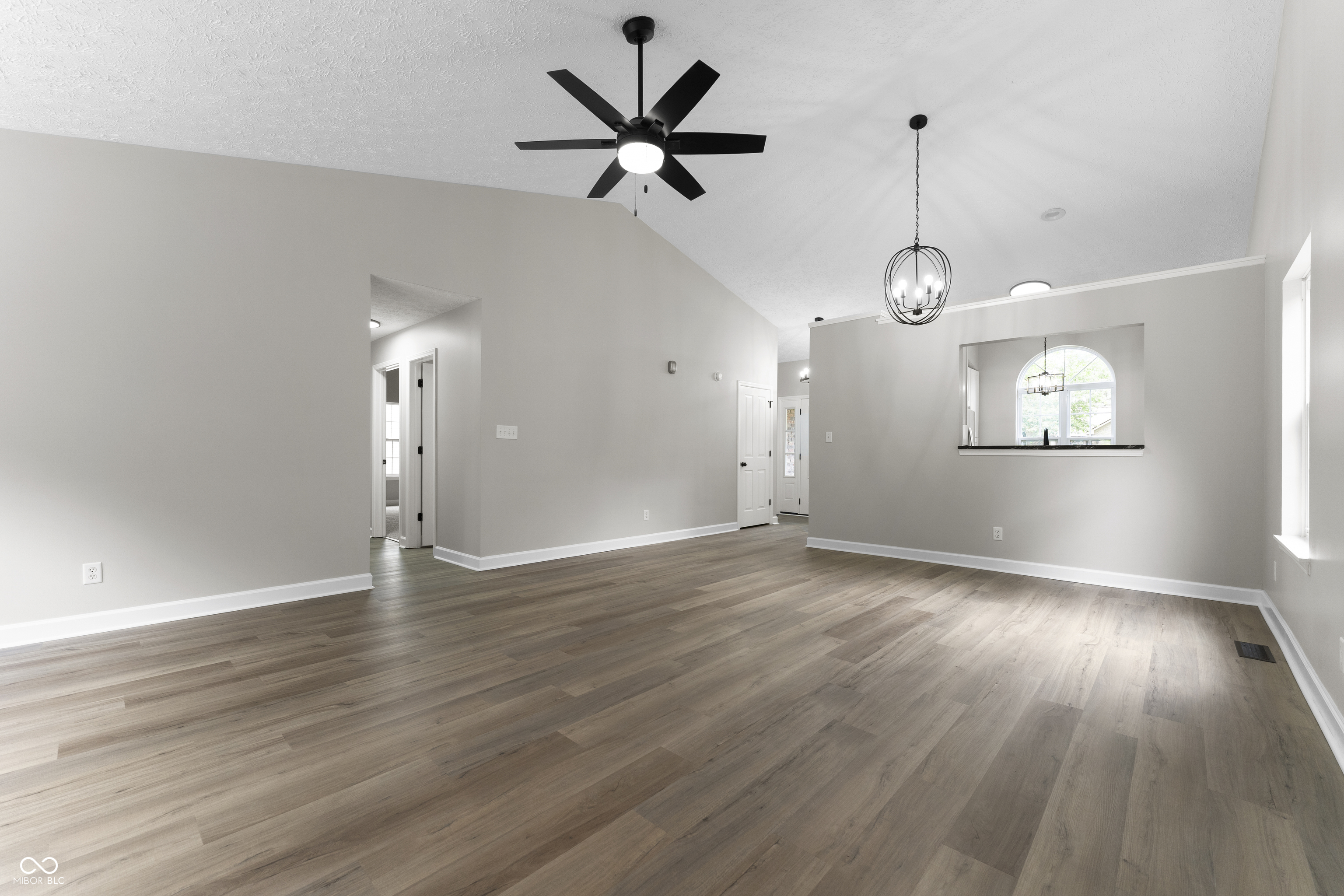 11448 Wilderness Trail Fishers, IN 46038 - Photo 12 of 44