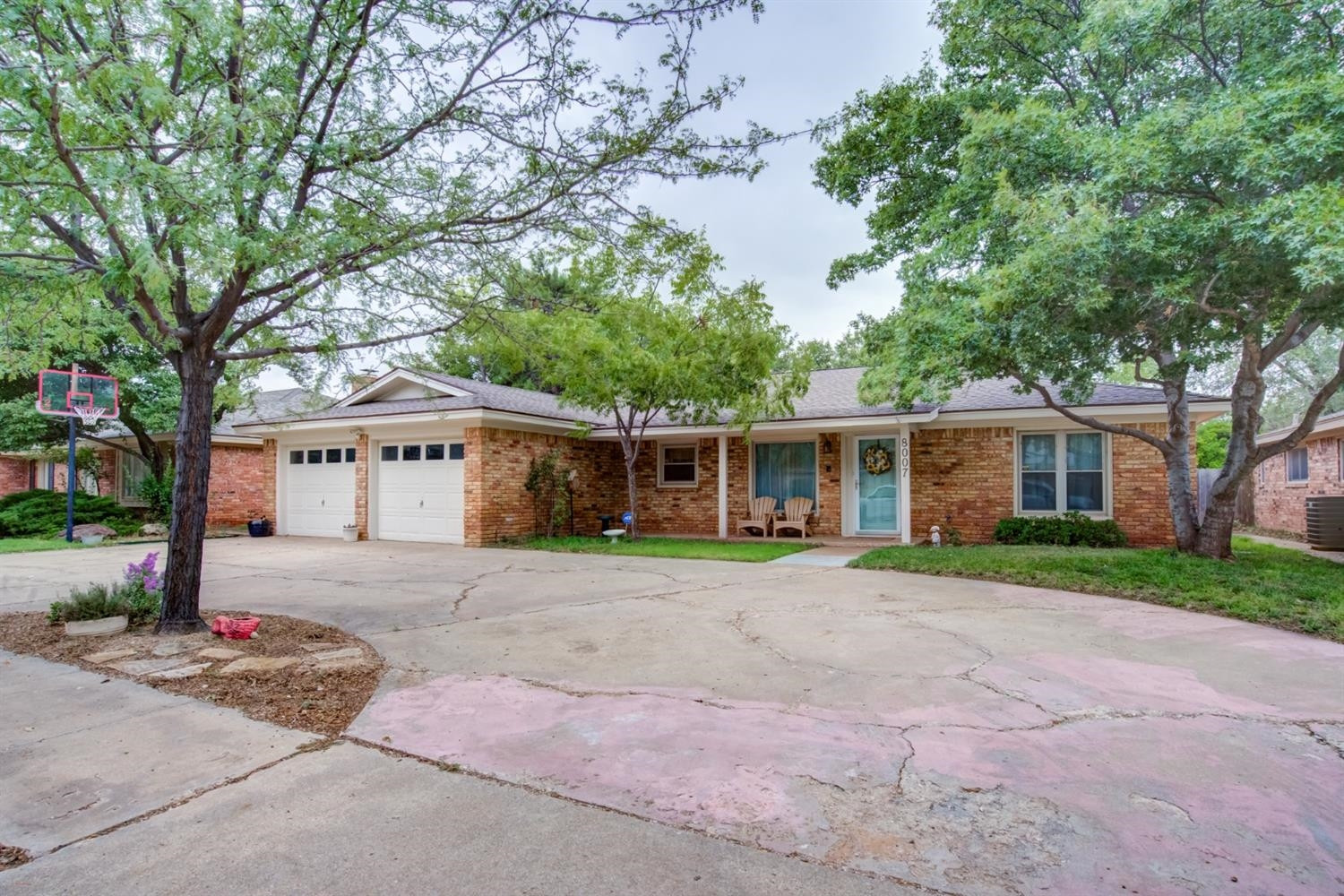 8007 Dover Avenue Lubbock, TX 79424 - Photo 2 of 46 Photo 2