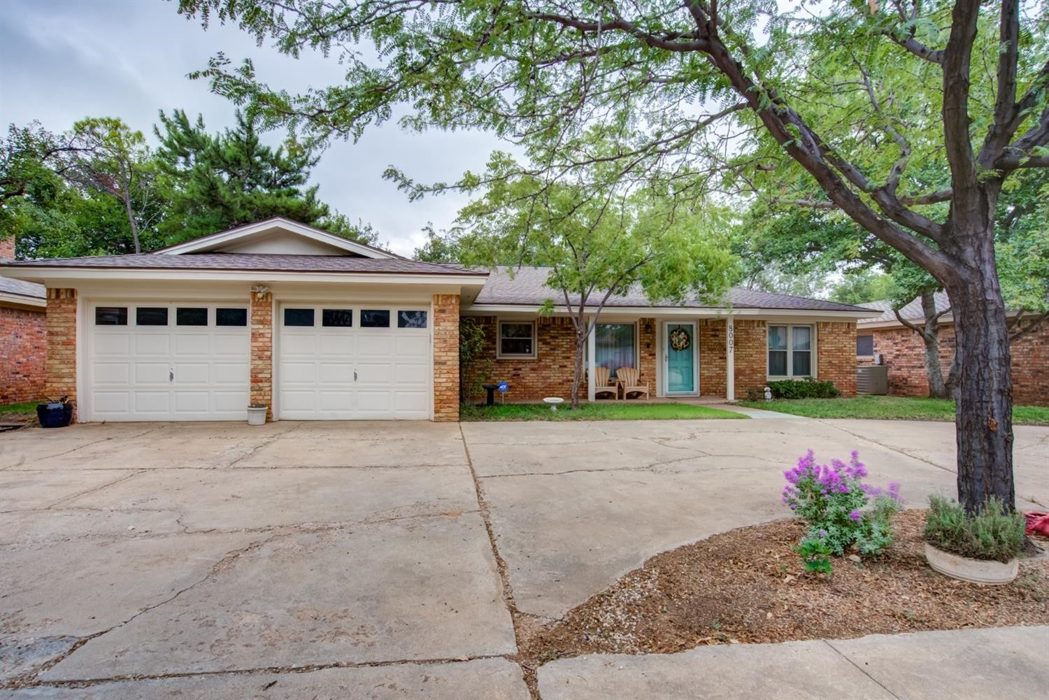 8007 Dover Avenue Lubbock, TX 79424 - Photo 3 of 46 Photo 3