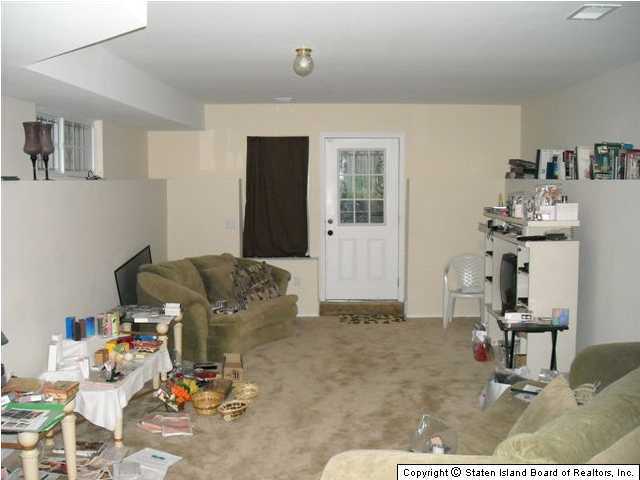 320 Harbor Road Staten Island, NY 10303 - Photo 6 of 8 Additional Photo