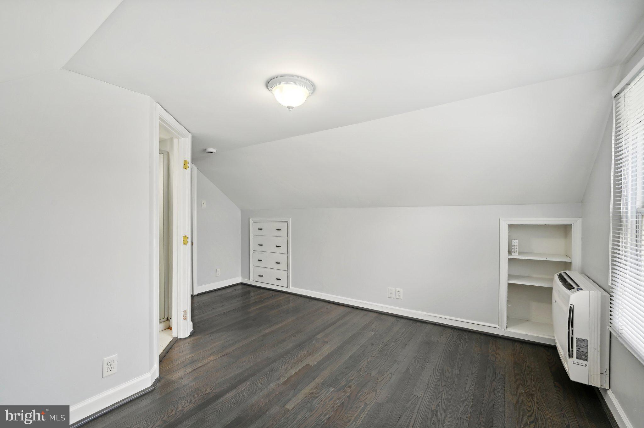 8136 Cornwall Road Dundalk, MD 21222 - Photo 27 of 39