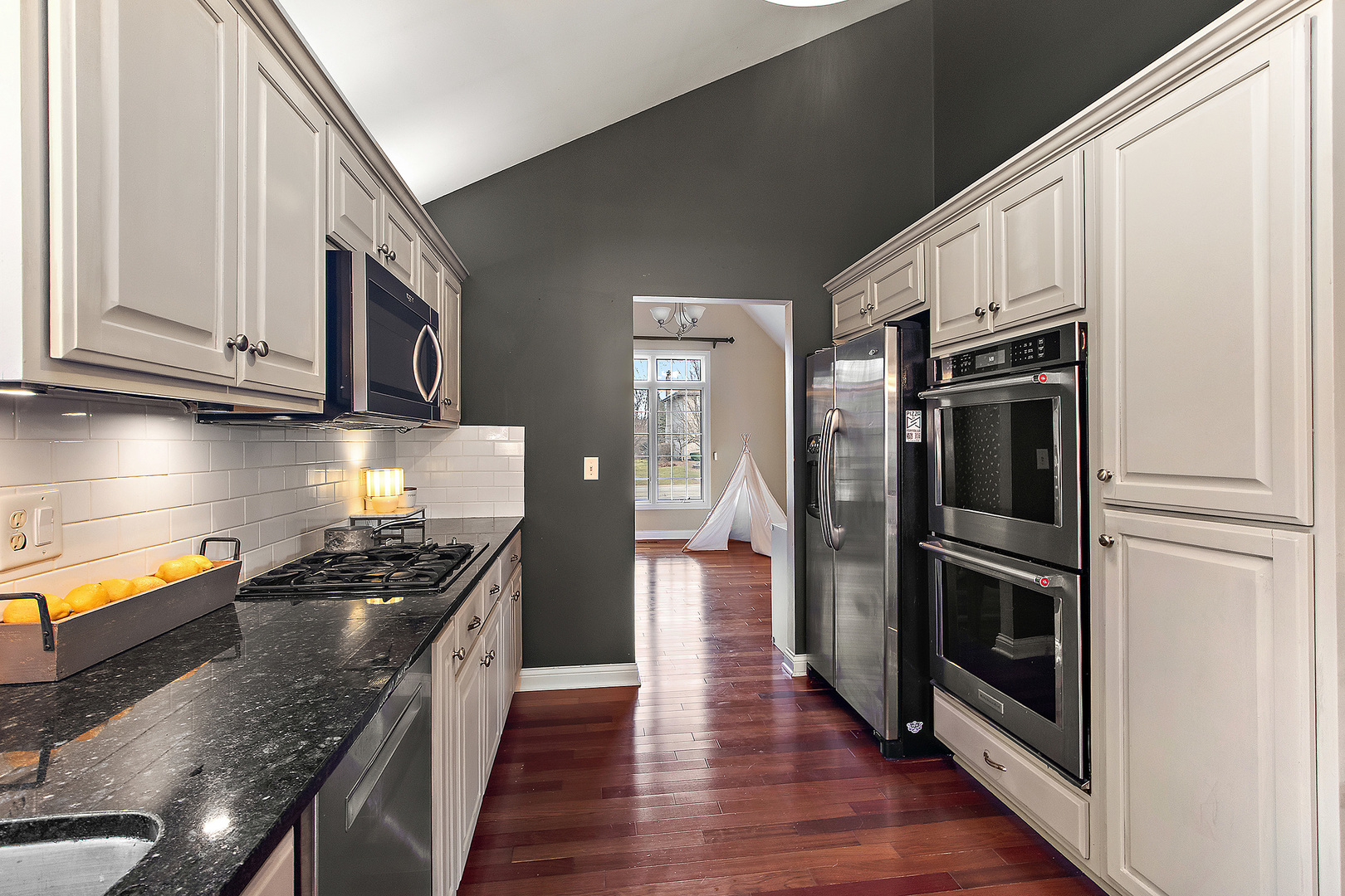 135 Sonoma Road New Lenox, IL 60451 - Photo 19 of 83