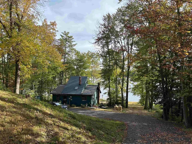 $695,000 | 19 Monomonac Terrace, Rindge, NH 03461