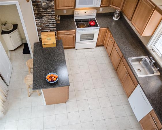 438 New Boston Road Dracut, MA 01826 - Photo 7 of 27 Gallery Image 7