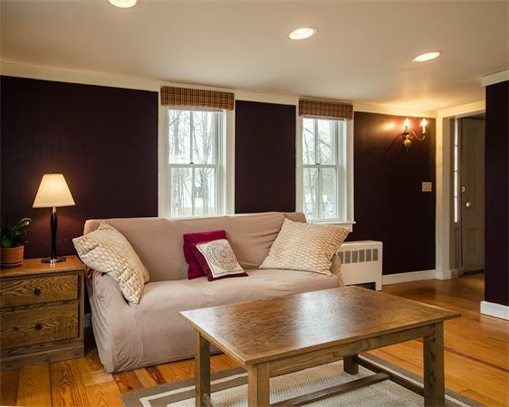 438 New Boston Road Dracut, MA 01826 - Photo 9 of 27 Gallery Image 9