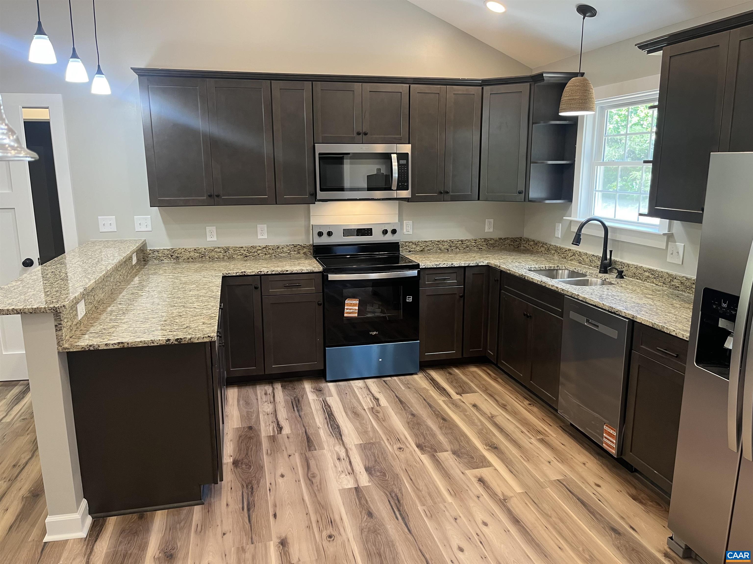 17380 Mt Pleasant Road Elkton, VA 22827 - Photo 3 of 12