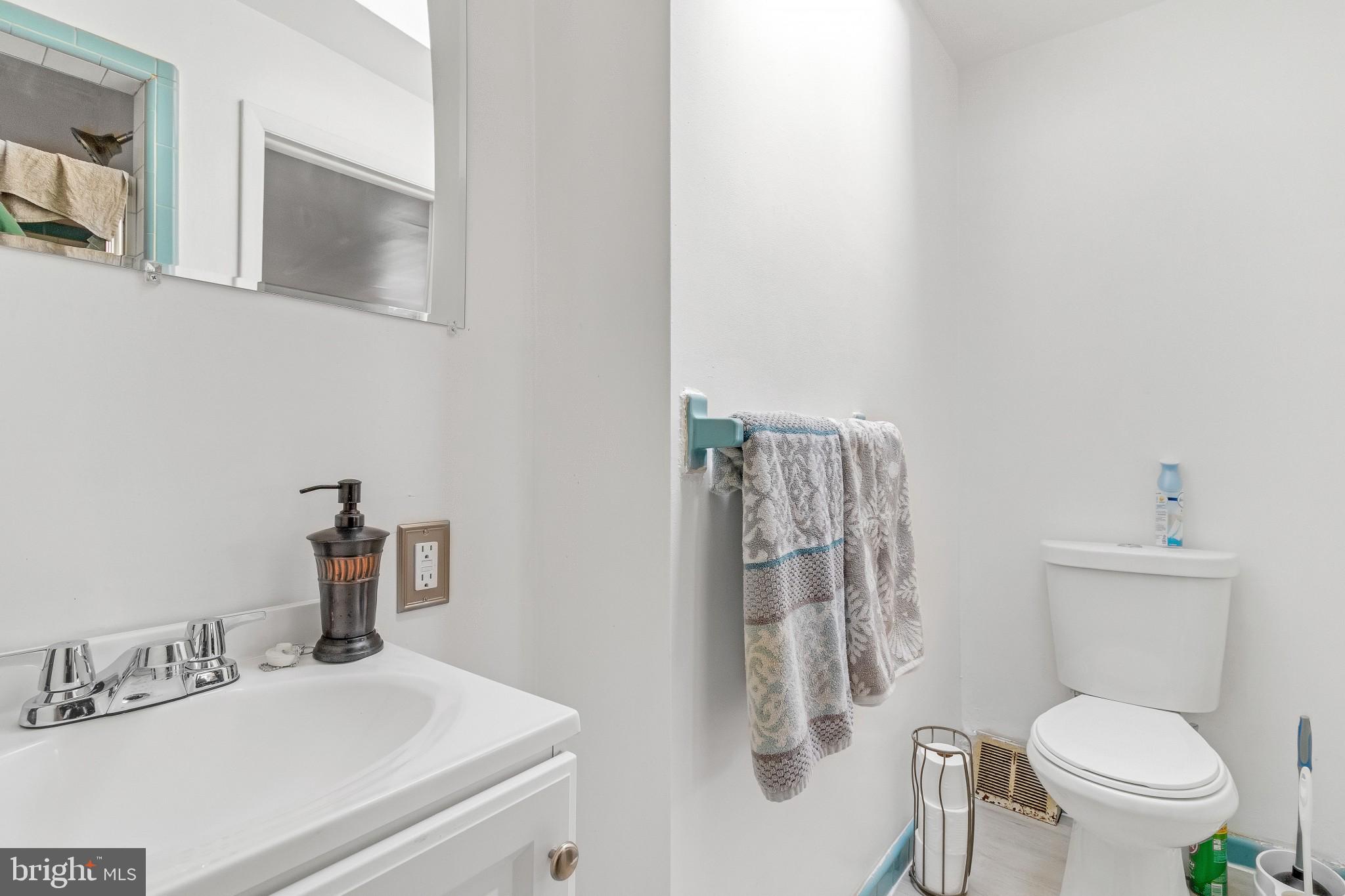 4007 Gideon Road Brookhaven, PA 19015 - Photo 15 of 24