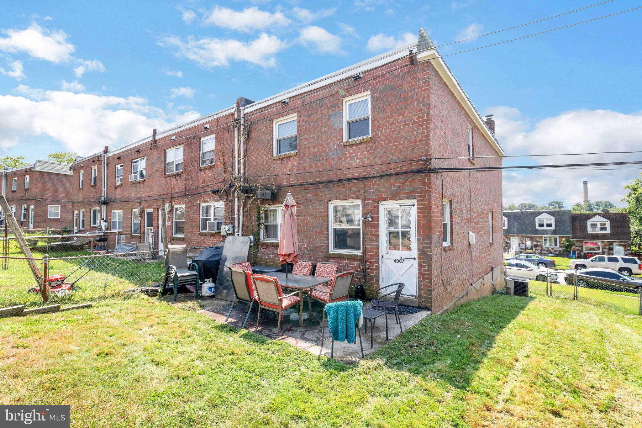 4007 Gideon Road Brookhaven, PA 19015 - Photo 4 of 24