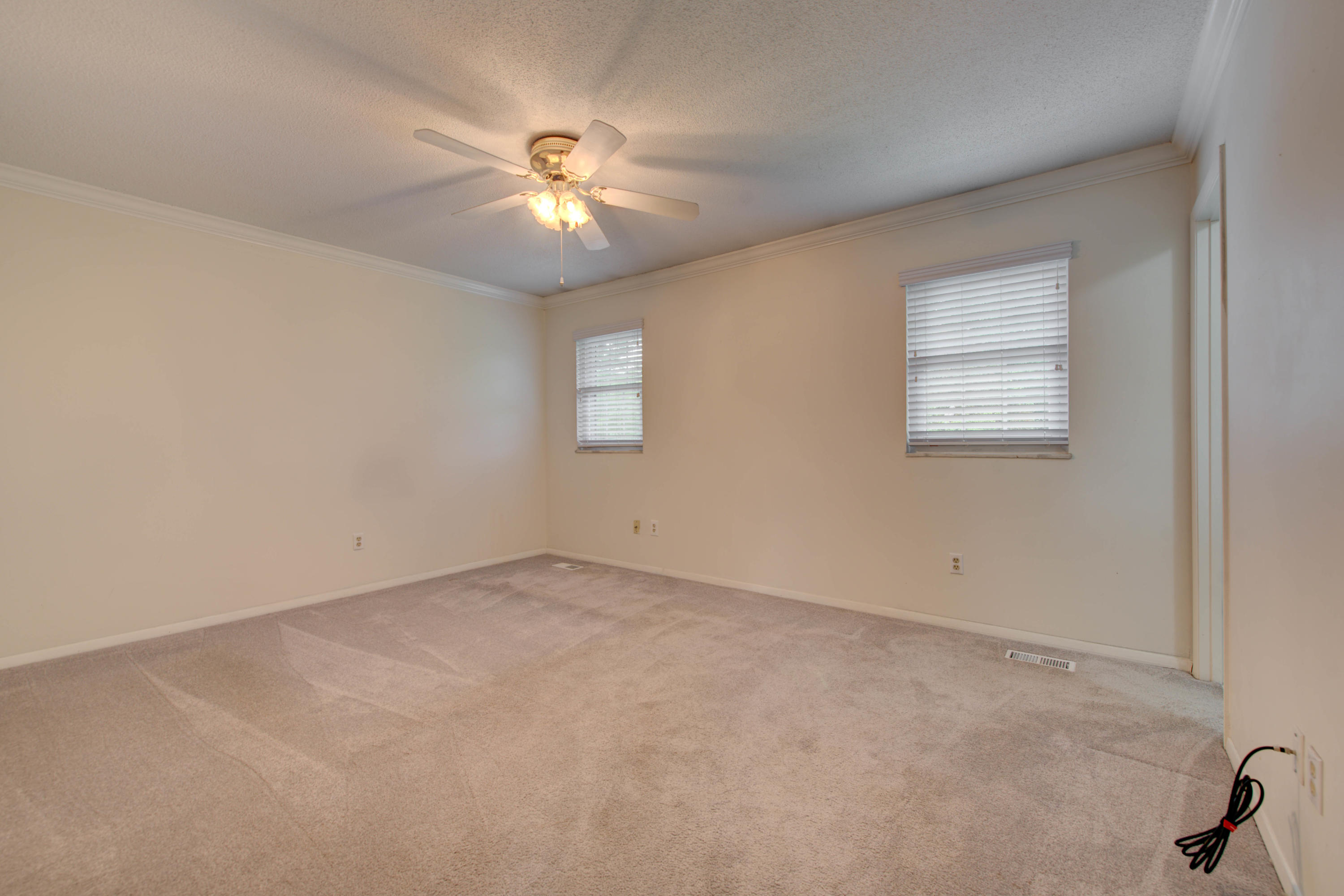 102 Carson Lane Oak Ridge, TN 37830 - Photo 24 of 36 Master Bedroom