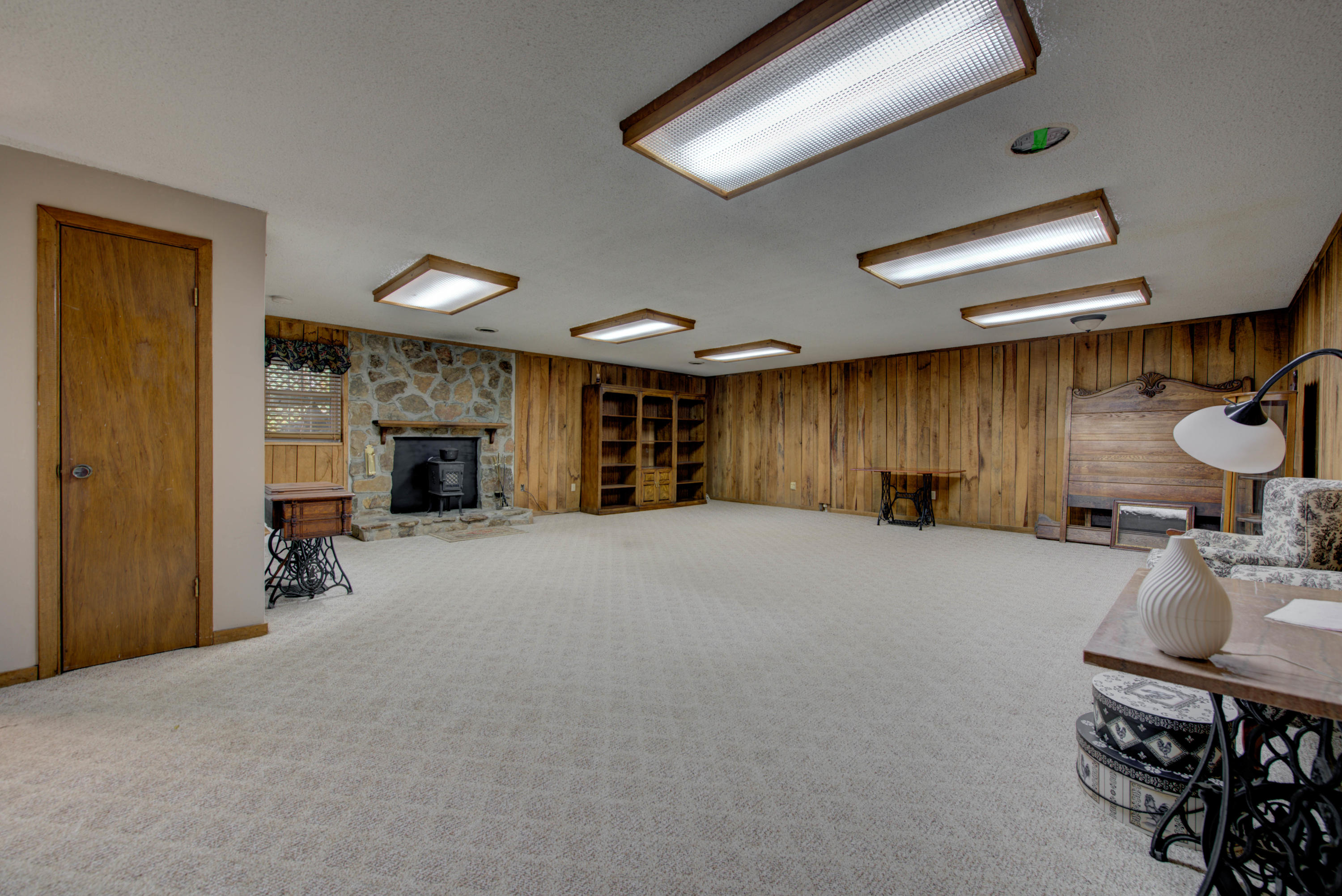 102 Carson Lane Oak Ridge, TN 37830 - Photo 34 of 36 Basement/Rec Room