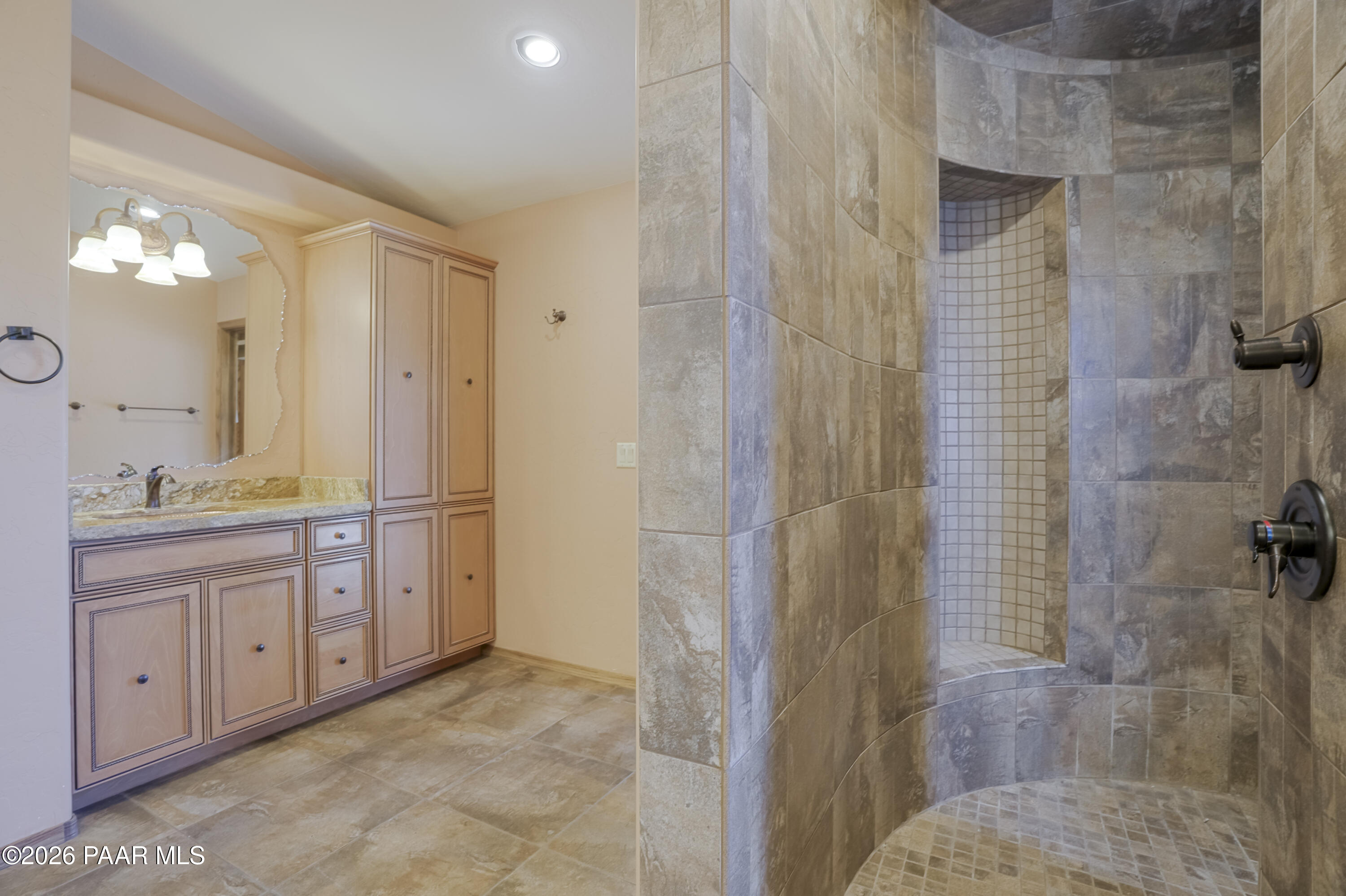 3015 Hozoni Road Prescott, AZ 86305 - Photo 22 of 65 Primary Bathroom 2 (1)