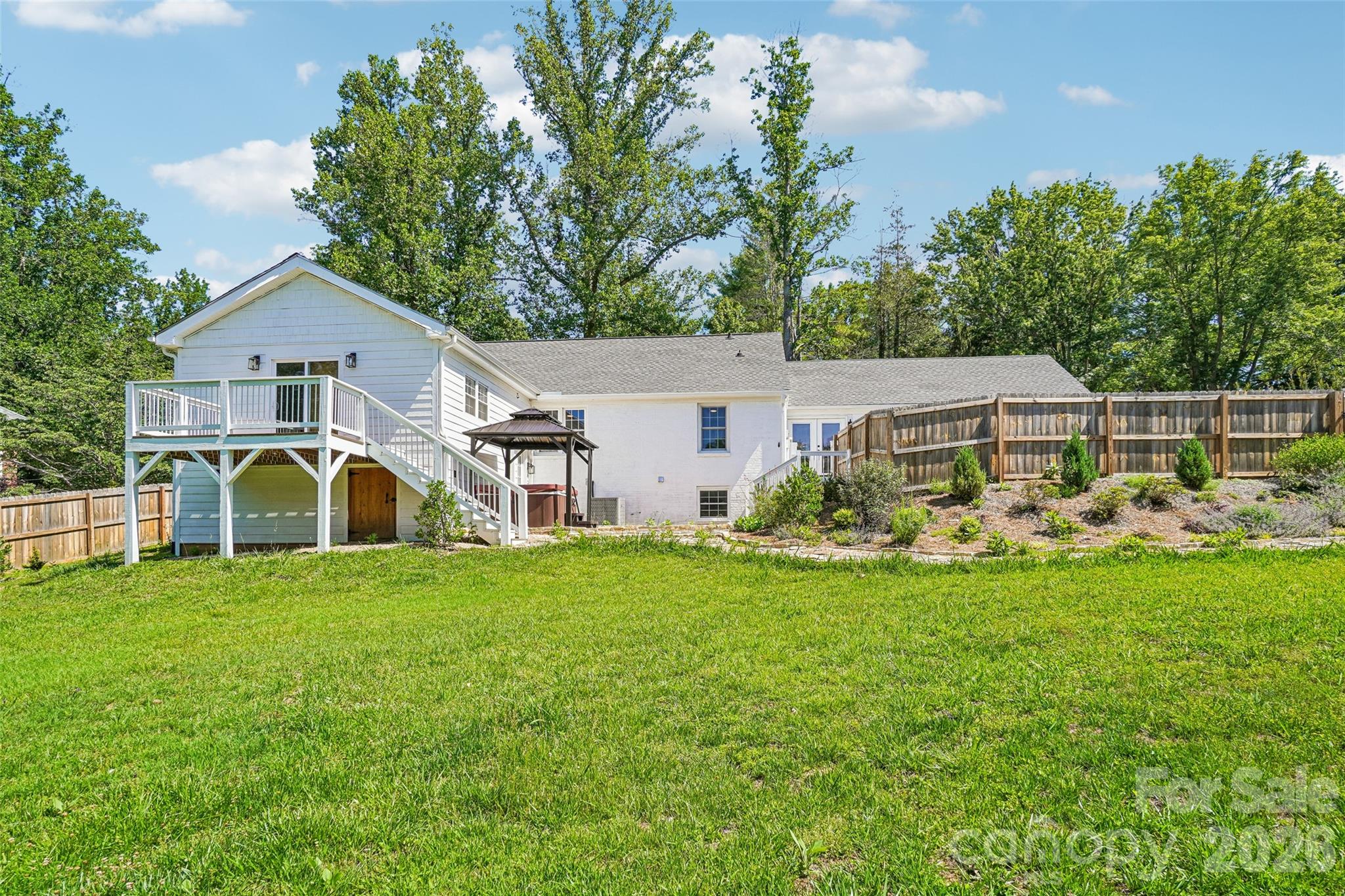 28 Ridgefield Place Asheville, NC 28803 - Photo 5 of 48