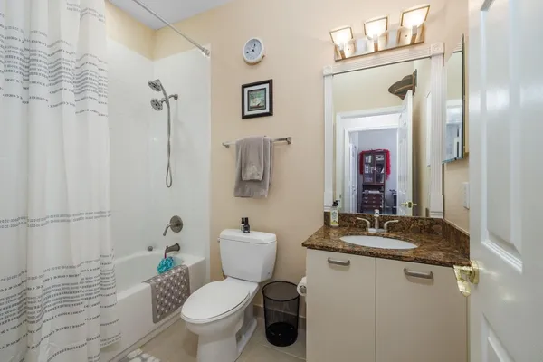 $329,000 | 55 Southeast Palermo, Unit 105, Stuart, FL 34994