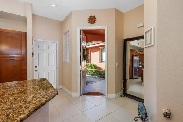 $329,000 | 55 Southeast Palermo, Unit 105, Stuart, FL 34994